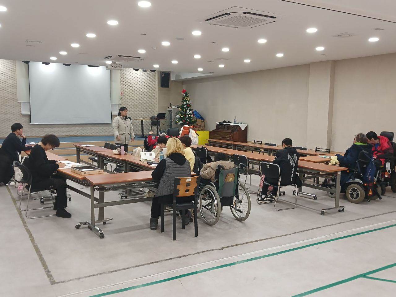 2024년 12월 23일(월) 두런두런 3 수업사진