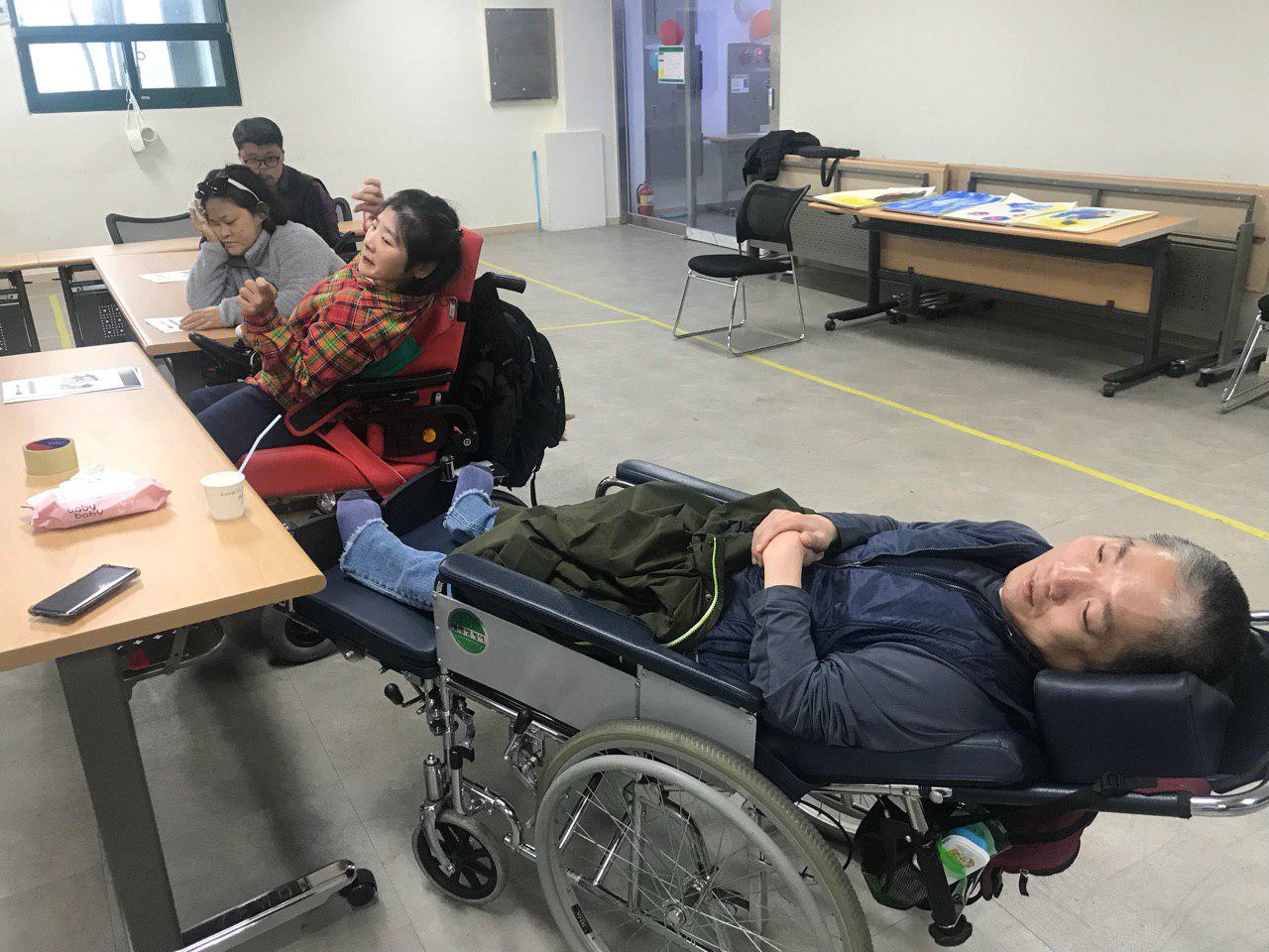 2019년 3월 22일 - 사회수업 사진