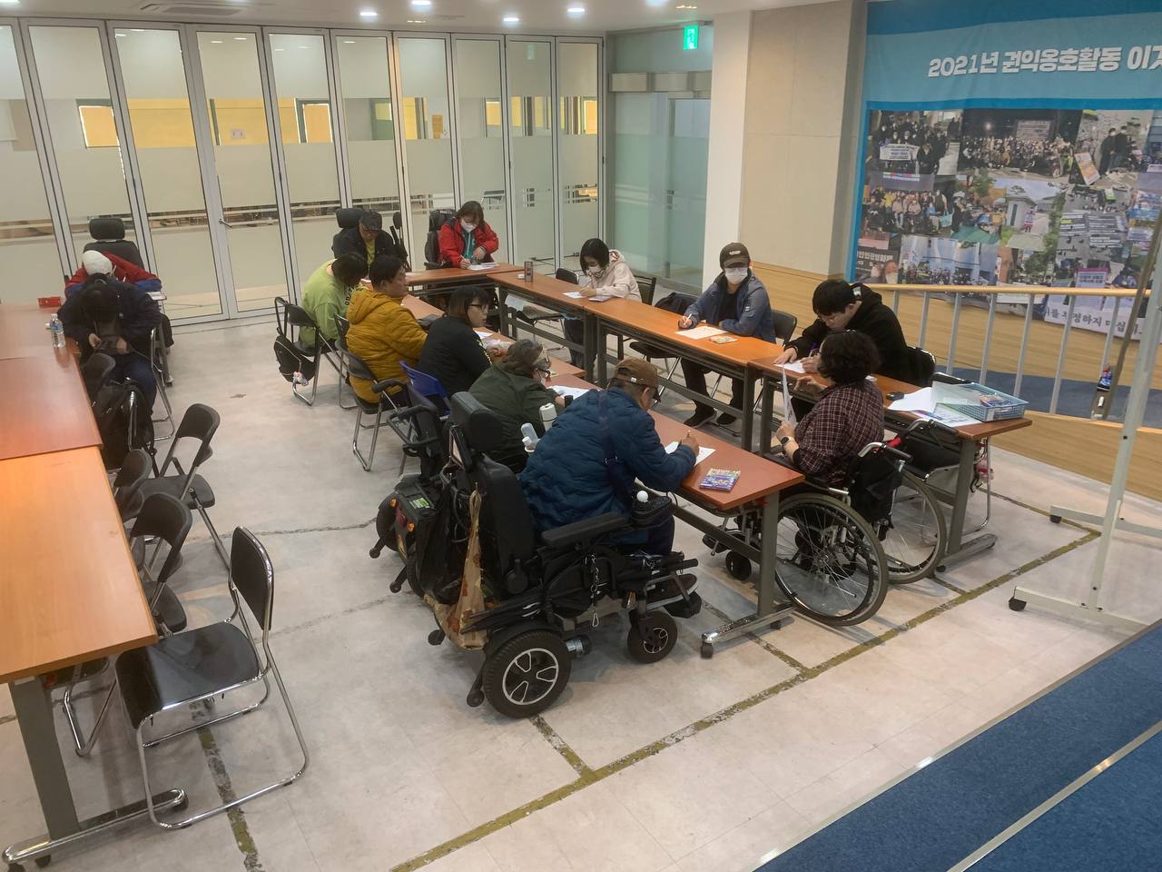 2025년 4월 8일(화) 중등수학 수업사진