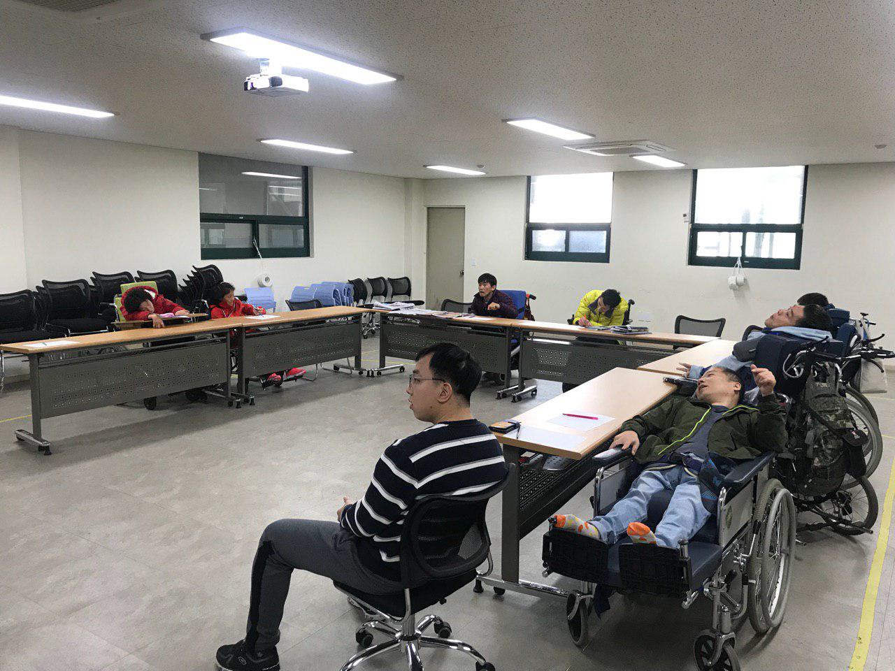 2019년 3월 19일 - 수학수업 사진