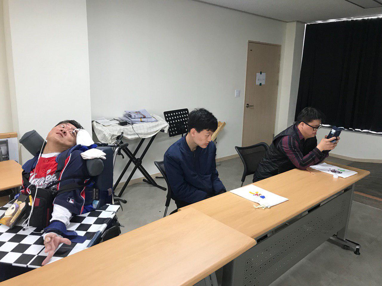 2019년 4월 5일 - 사회수업 사진