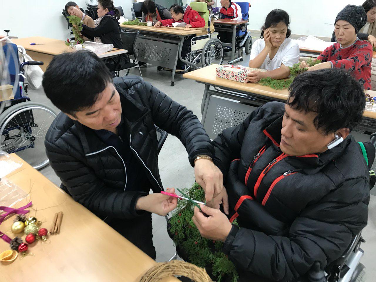 2018년 11월 22일 - 미술수업 사진