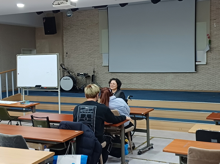 2024년 3월 12일(화) 중등 수학 수업 사진