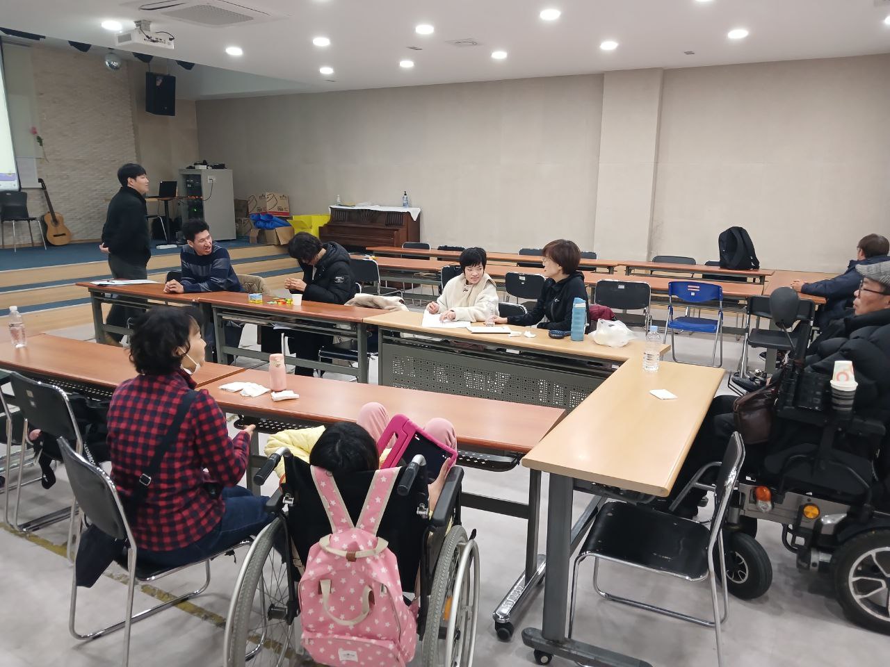 2024년 11월25일(월) 두런두런 3반 수업사진