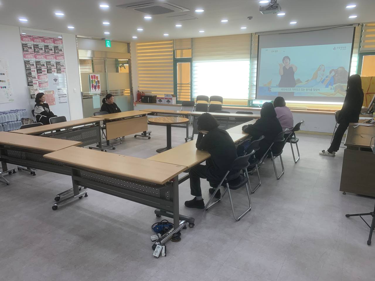2025년 4월 10일(목) 수어 수업사진