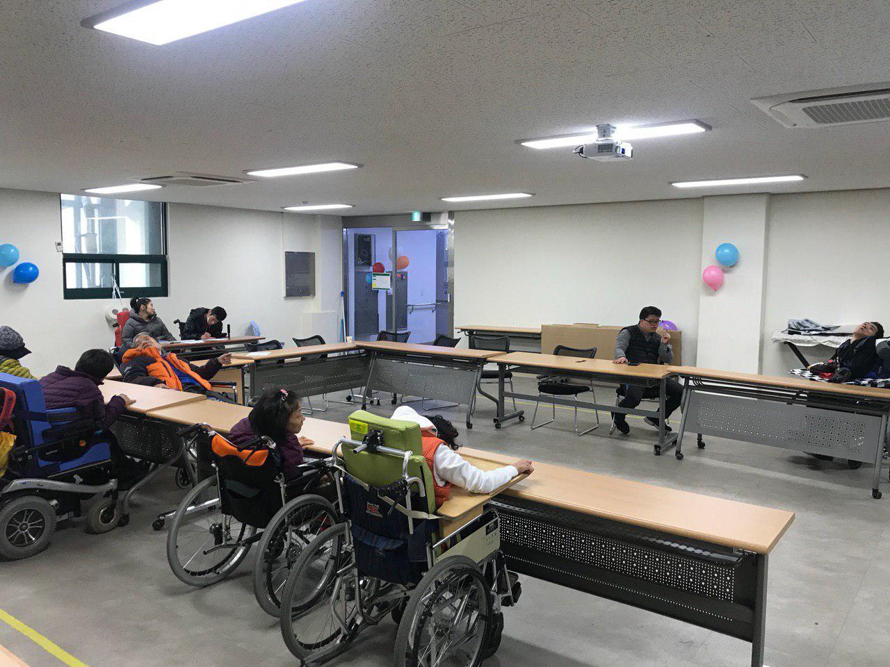 2019년 2월 25일 - 국어수업 사진