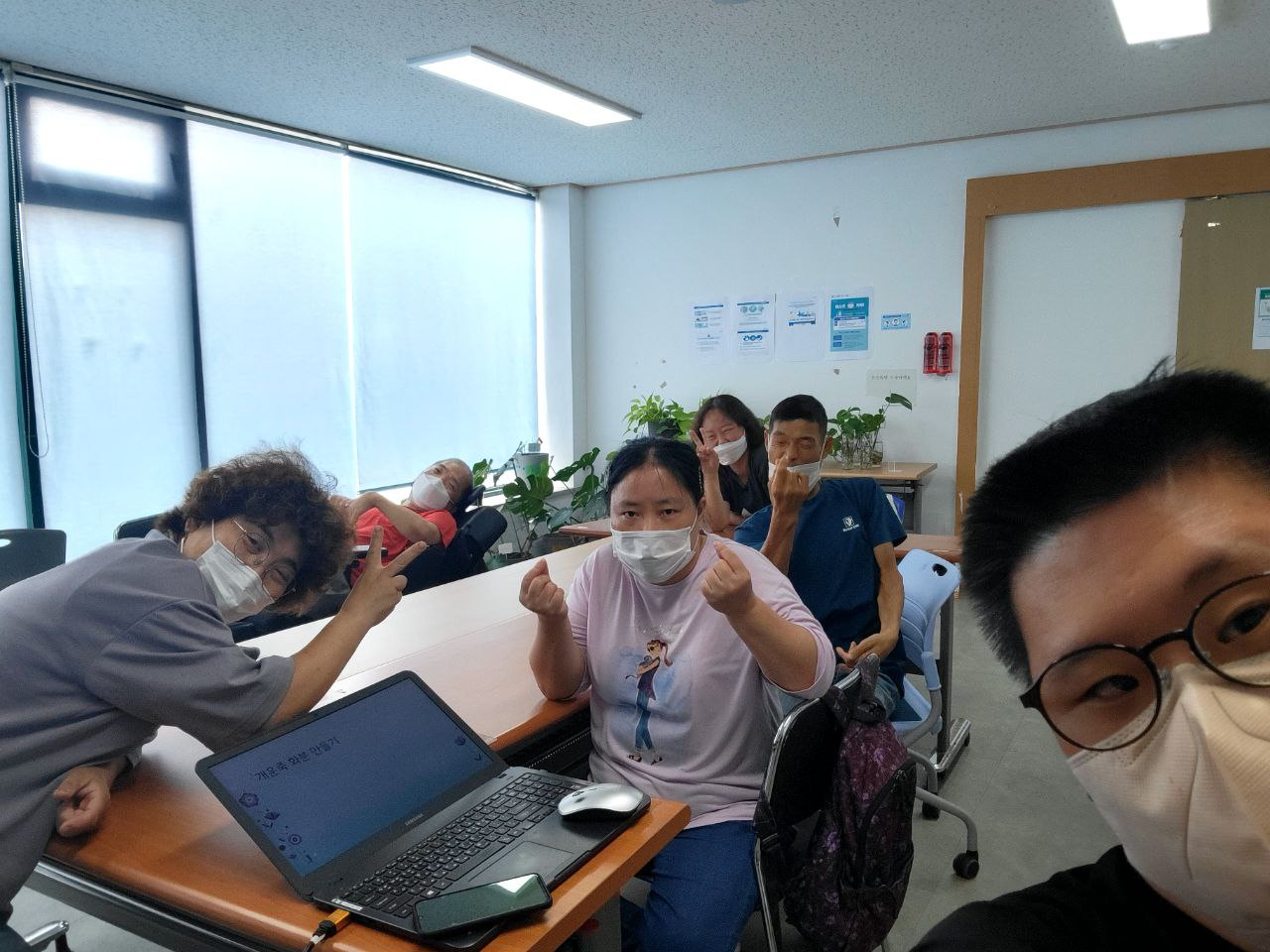 2022/07/29(금) - 슬기로운 텃밭생활 (날씨가 너무 더워 실내 수업-개운죽 화분 만들기)