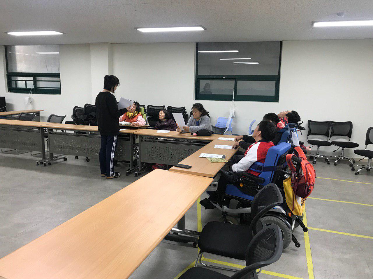 2019년 3월 15일 - 사회수업 사진
