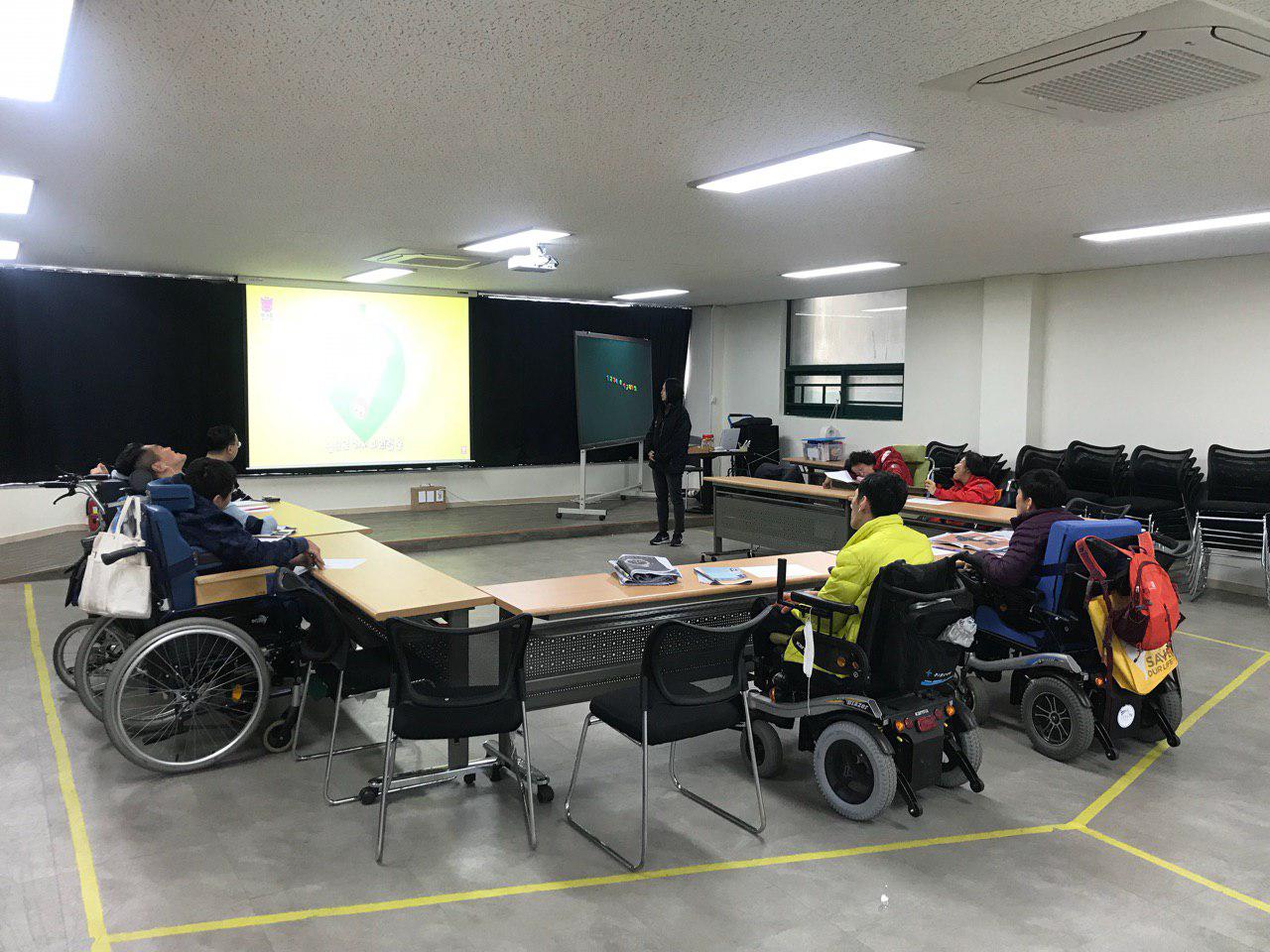 2019년 3월 19일 - 수학수업 사진