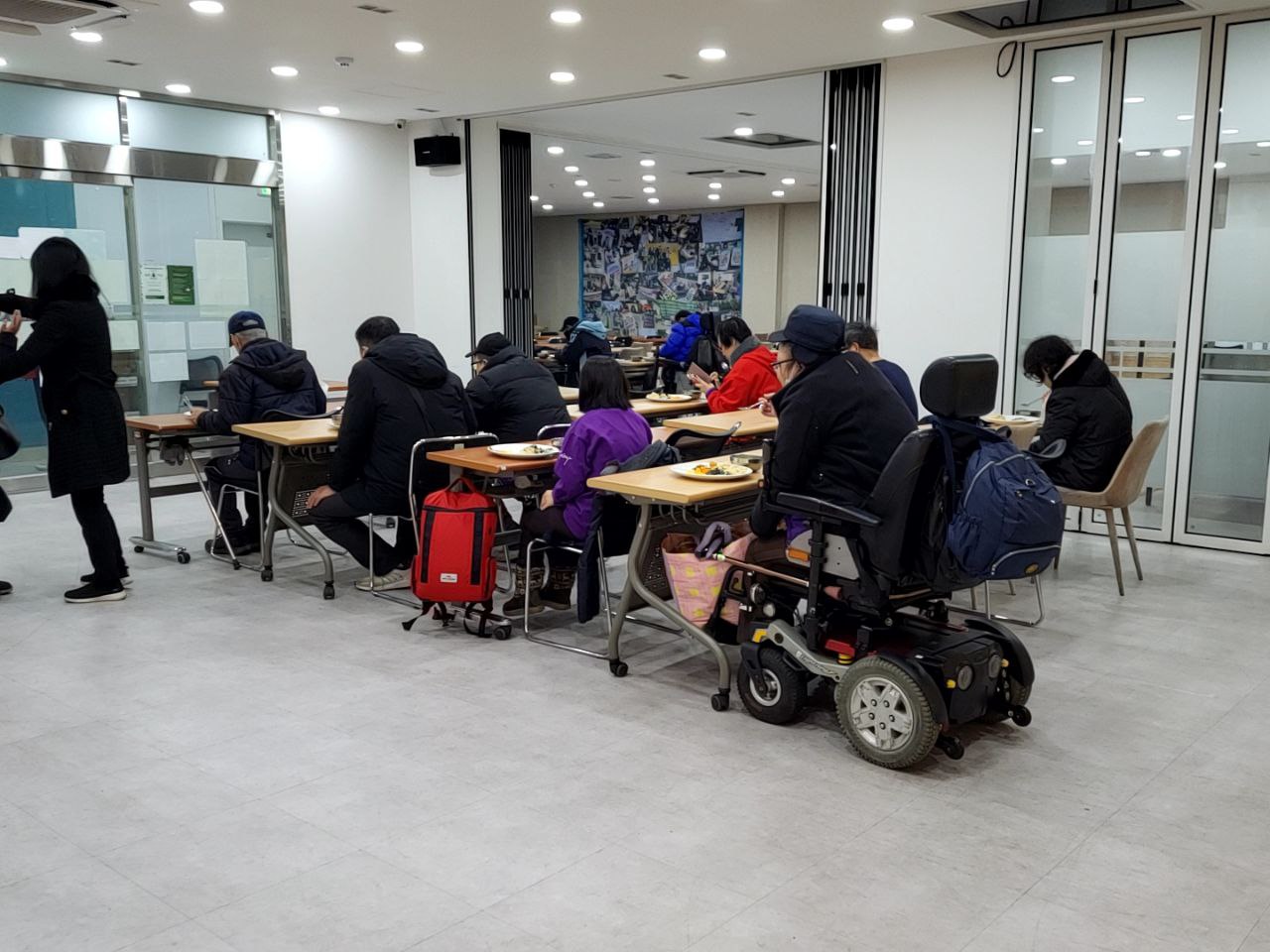 2023/1/5(목)- 점심식사(새우볶음밥,미소된장국,스틱단무지..)
