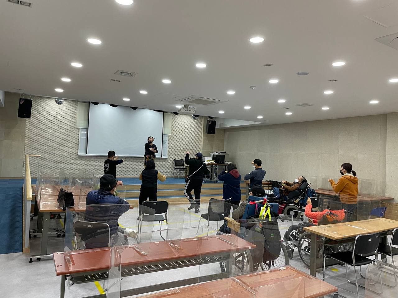 2021년 3월 8일_춤 수업
