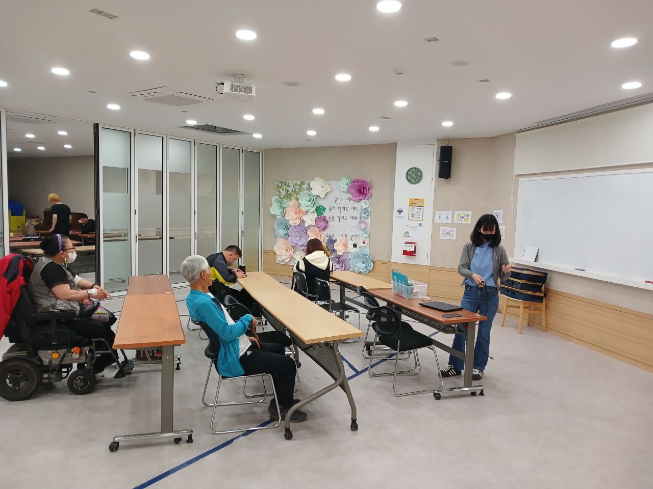 2024년 5월 10일(금) 두런두런 2 수업사진