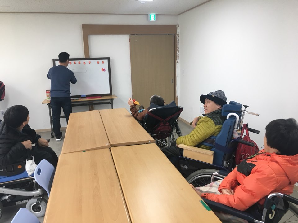 2018년 2월 27일 - 수학수업 사진