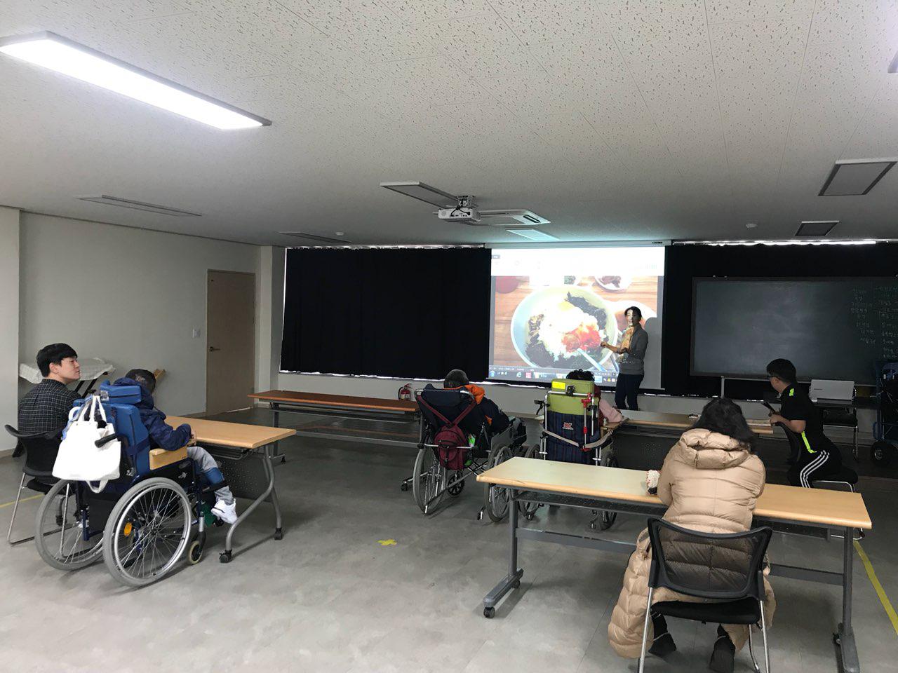 2018년 11월 19일 - 발달수업 사진