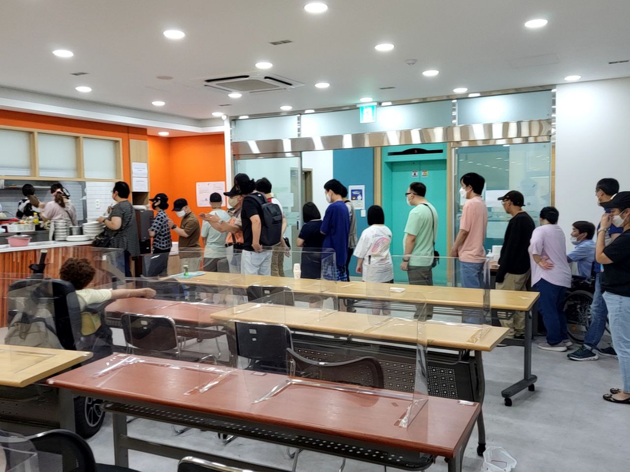 2022/07/08(금) - 점심식사(순대볶음, 떡볶이, 미역국...)
