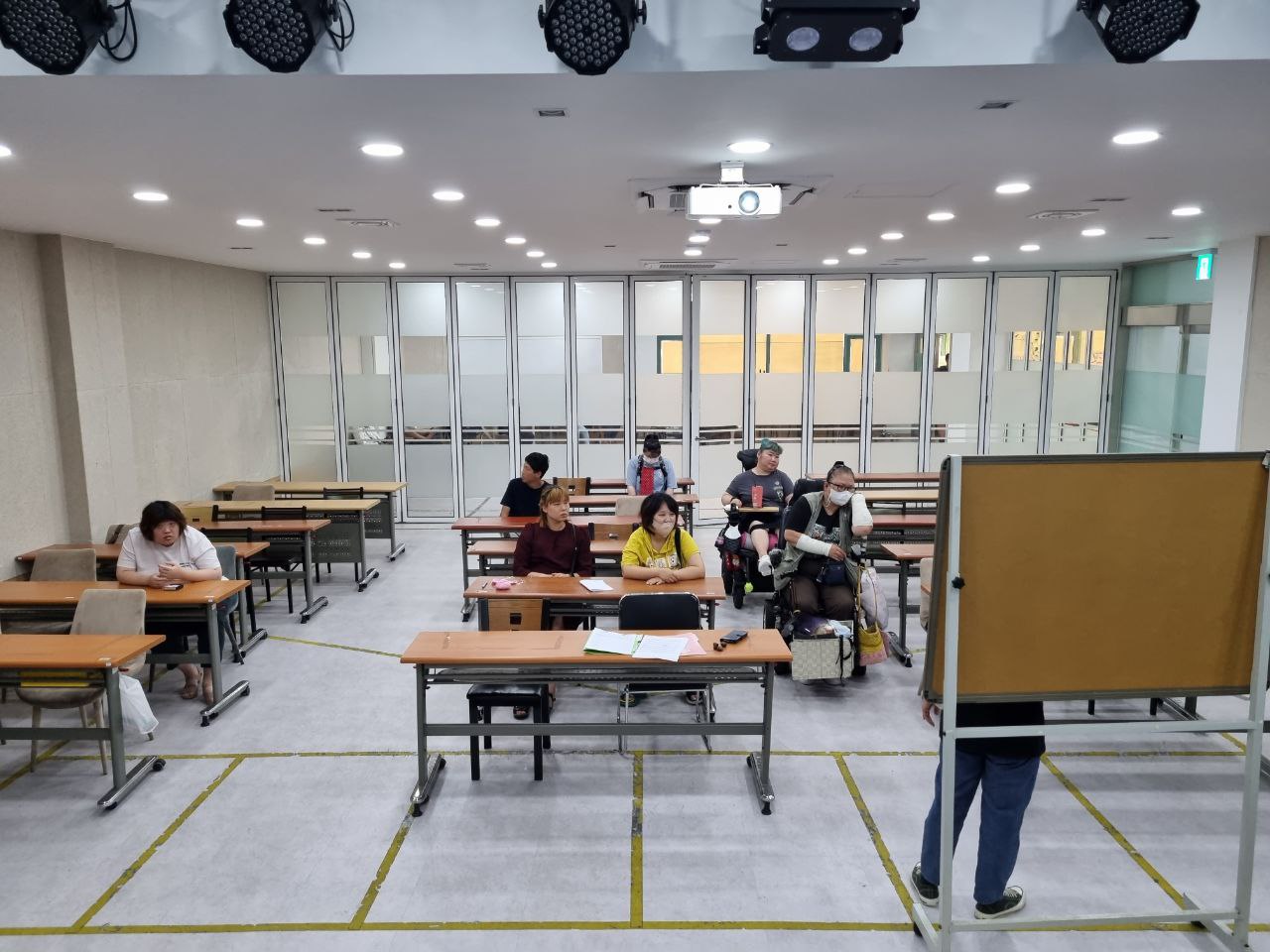 2023년 09월 12일(화) 중등국어 수업사진