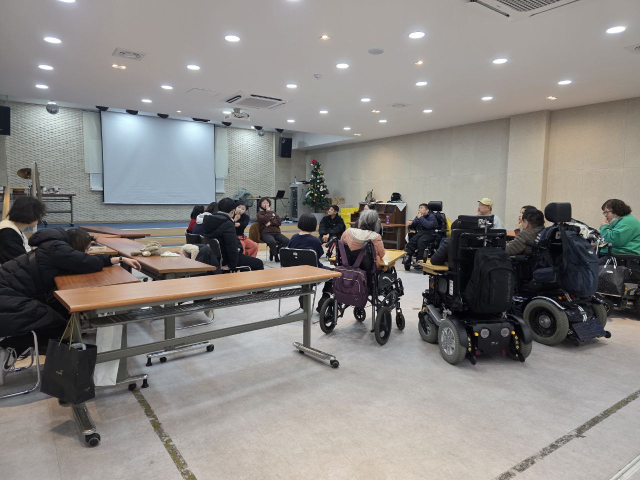 2025년 2월 25일(화) 와글와글 마당놀이 수업사진입니다