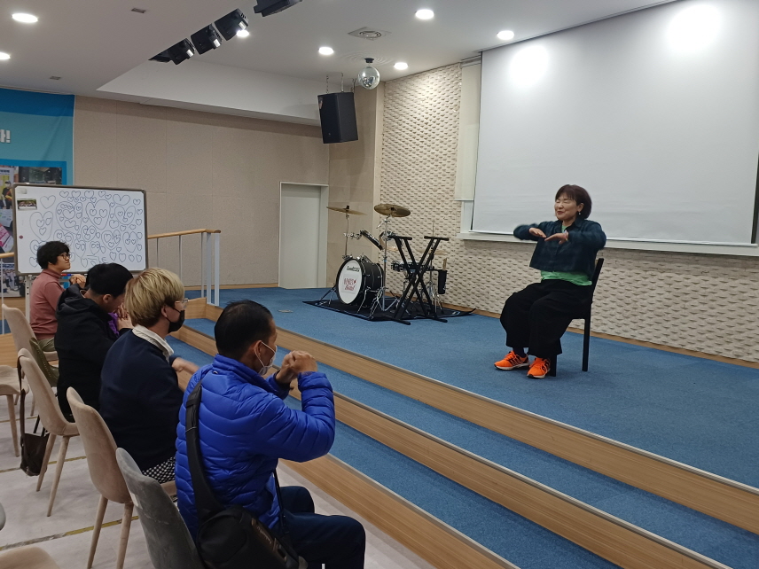 2024년 4월 9일(화) 색동 아리랑(춤) 수업 사진