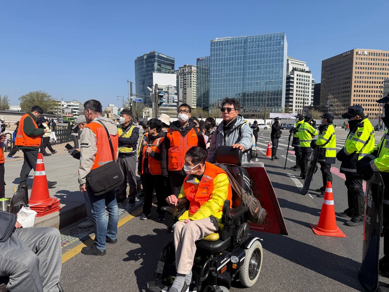 제37차 12345 지하철행동
