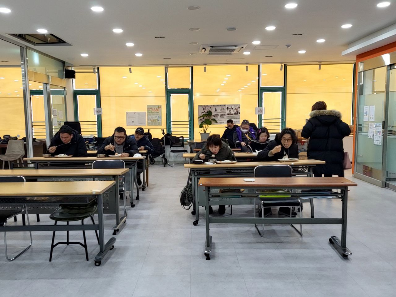 2023/2/7(화)- 점심식사(떡만두국,치킨까스...)