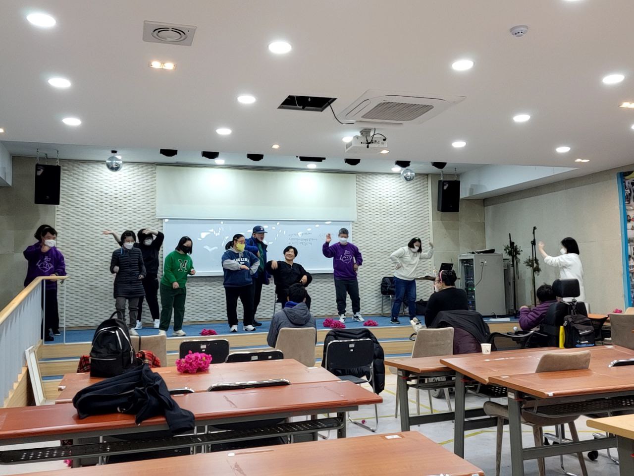 2022/11/29(화) - 춤