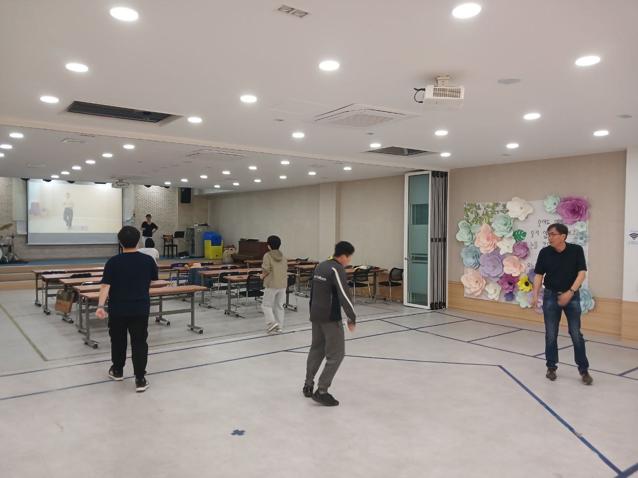 2024년 4월 29일(월) 두둠칫 방송댄스 수업사진