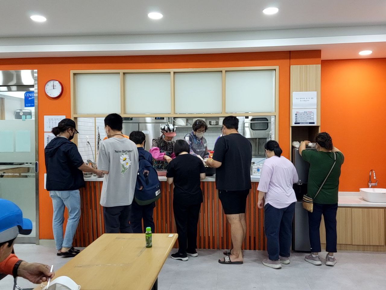 2022/08/29(월) - 점심식사(계란파국, 새우볶음밥,...)