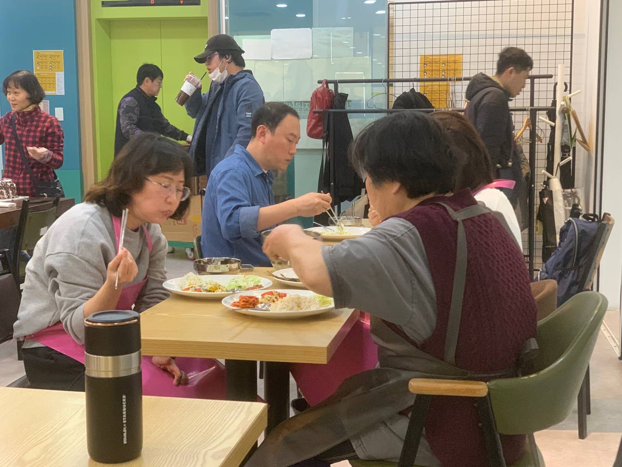 2025년 3월 28일(금) 점심식사 수업사진