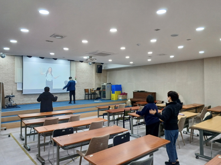 2024년 3월 11일(월) 두둠칫 방송 댄스 수업 사진