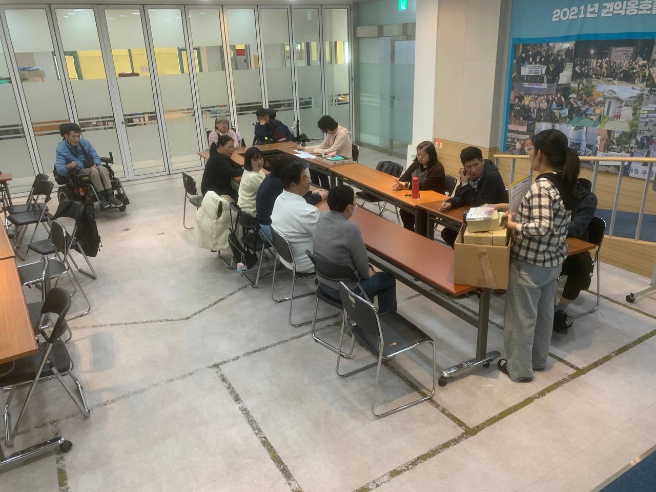 2025년 4월 25일(금) 캘리그라피 작가 수업사진