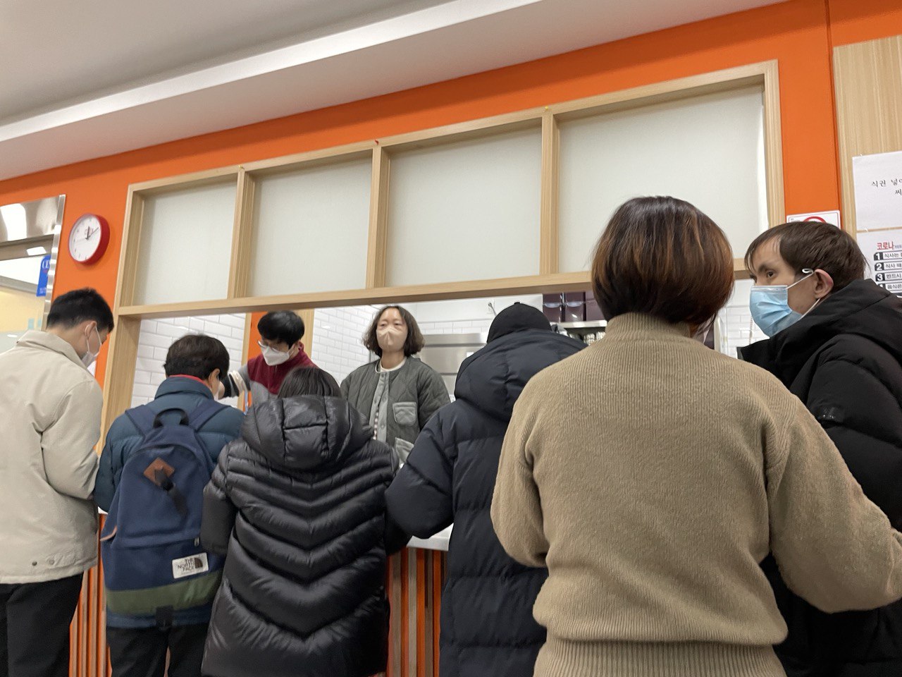 2022/12/20(화) - 점심식사(돈까스, 진미채, 깍두기 ...)