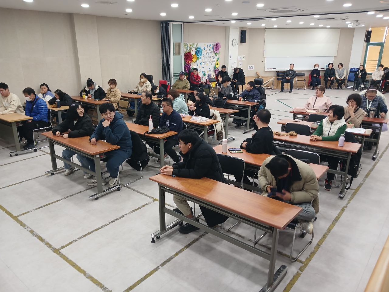 2024년 12월 5일(목) 우다다, 동물해방, 민중가요 전체 합반 수업사진