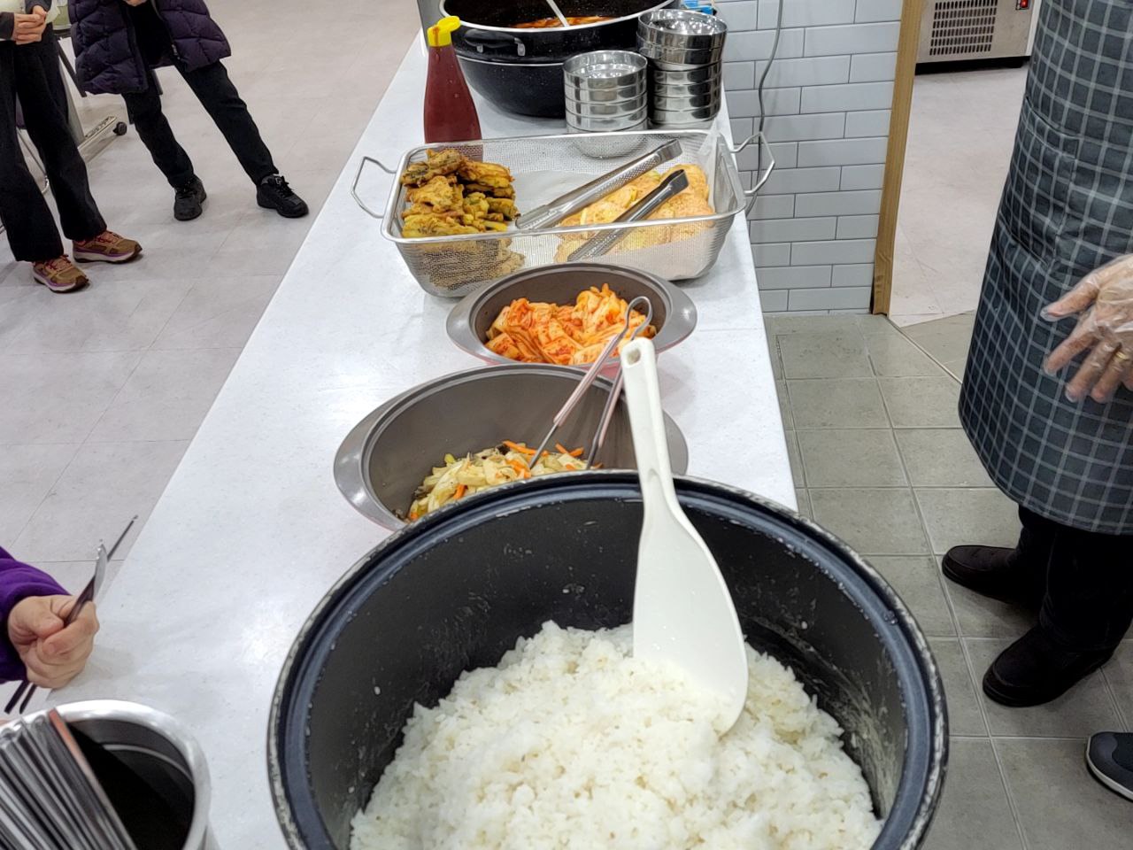 2023/2/10(금)- 점심식사(고추장찌개, 삼치카레구이...)