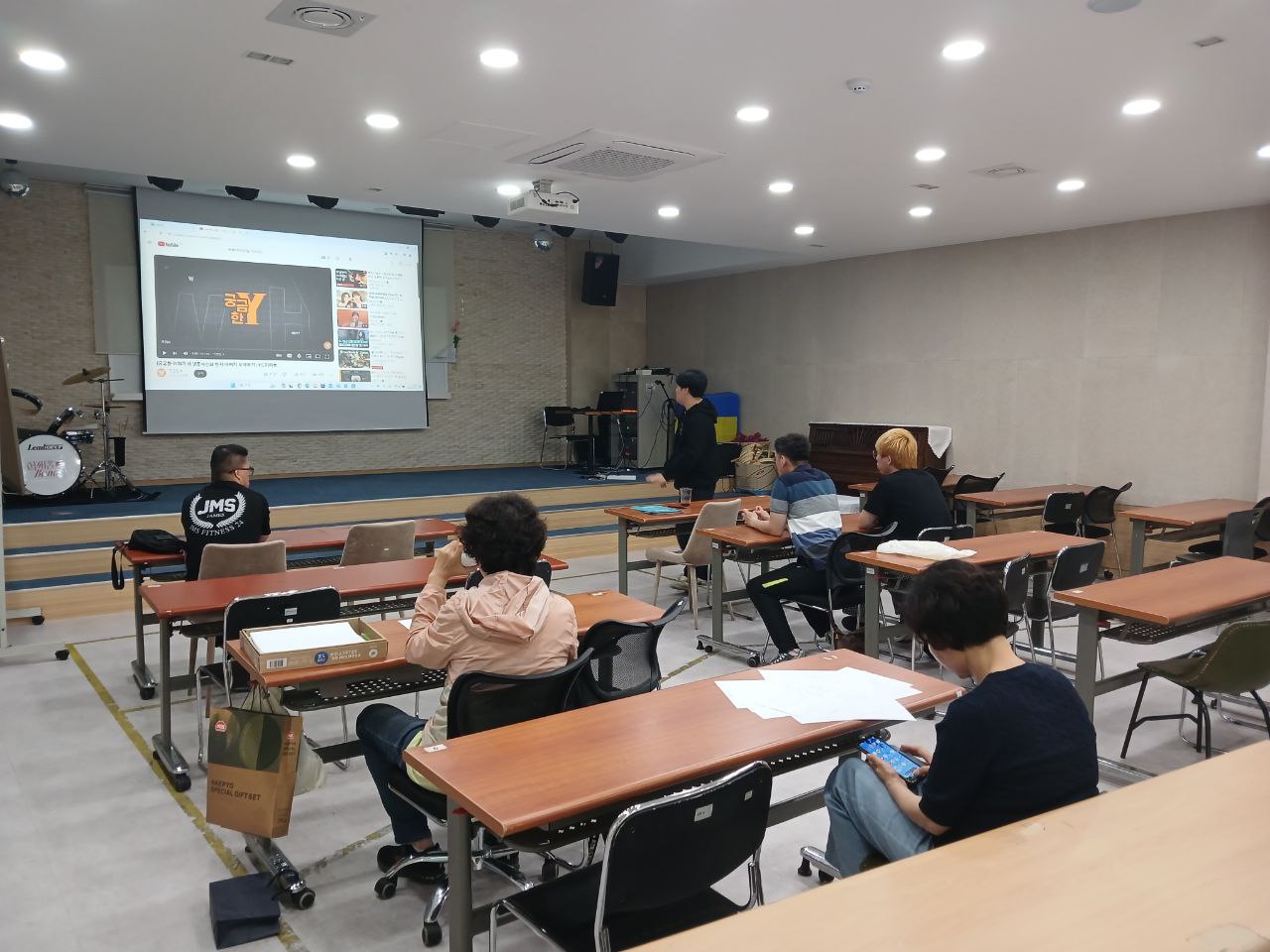 2024년 5월 24일(금) 두런두런 3반 수업사진