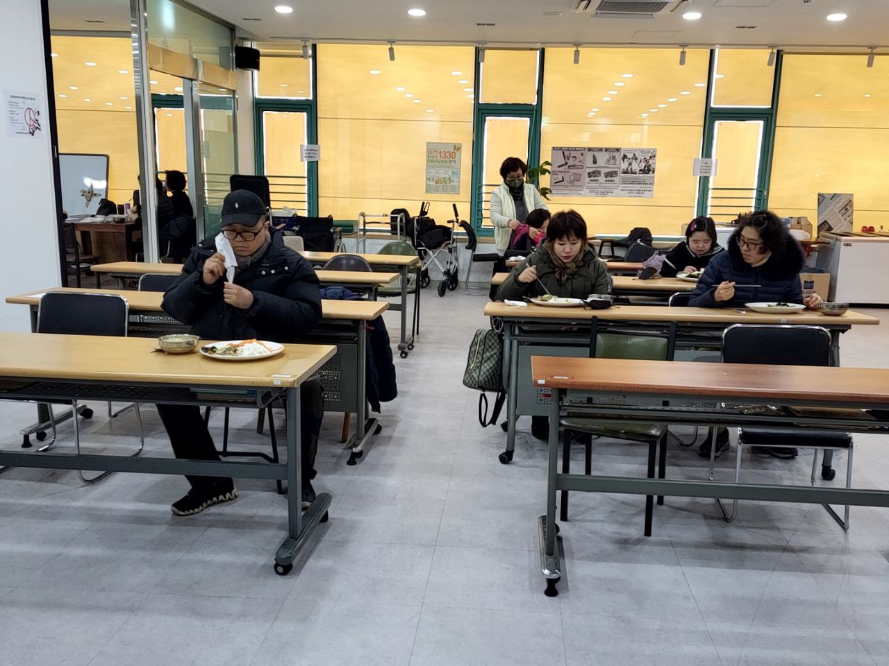 2023/2/15(수)- 점심식사(비빔국수,냉이된장국...)