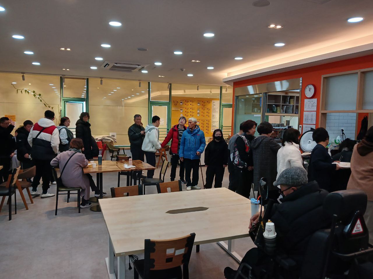 2024년 12월 2일(월) 점심식사 수업사진