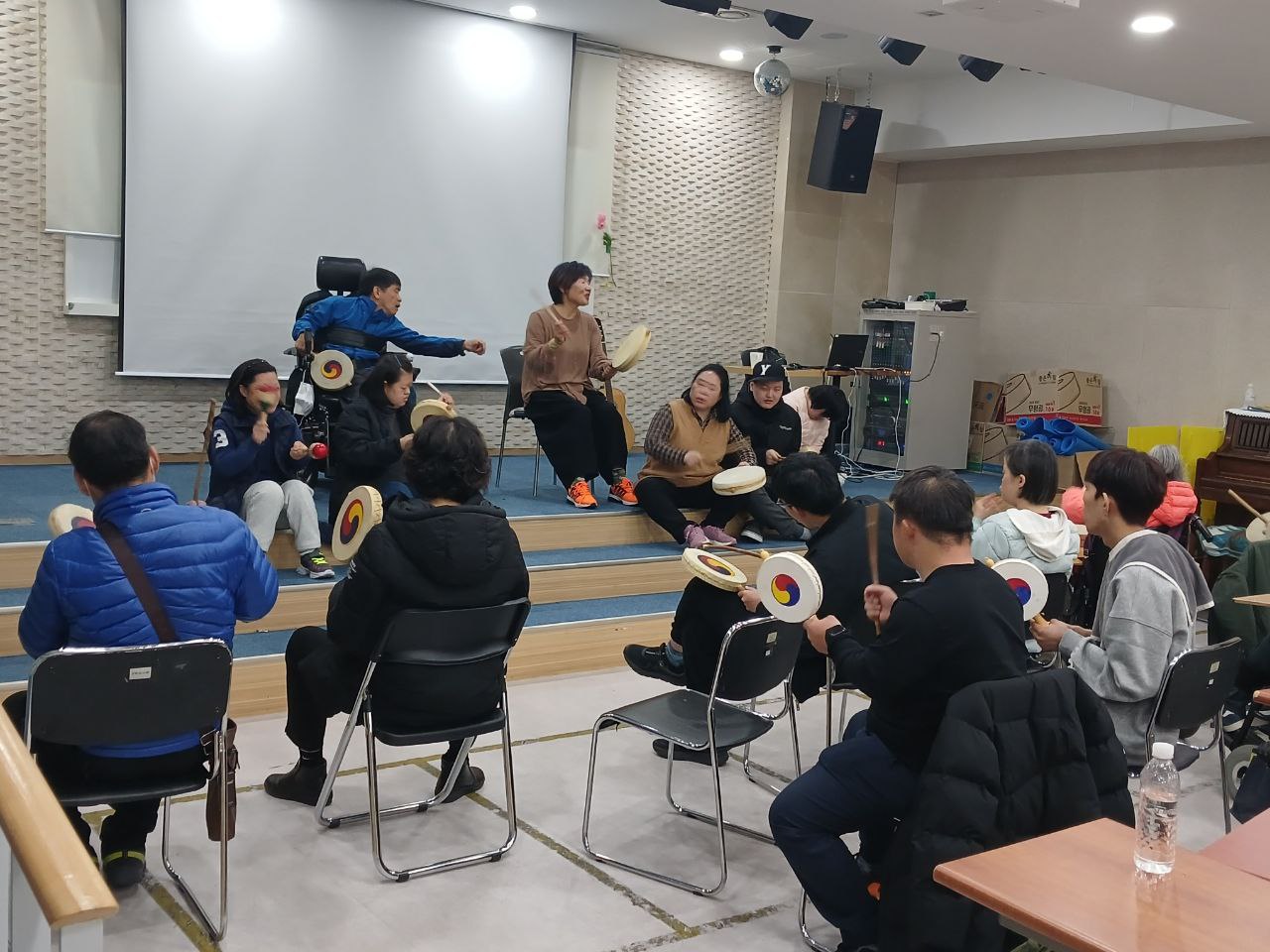2024년 11월 25일(월) 춤 수업사진